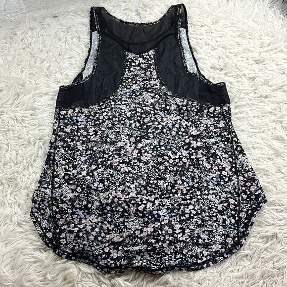 Lululemon Sculpt Tank - Picture 3 of 4